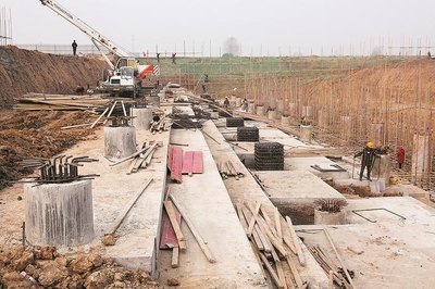 淮北港孫疃碼頭工程建設提速 預計明年底前竣工投入使用
